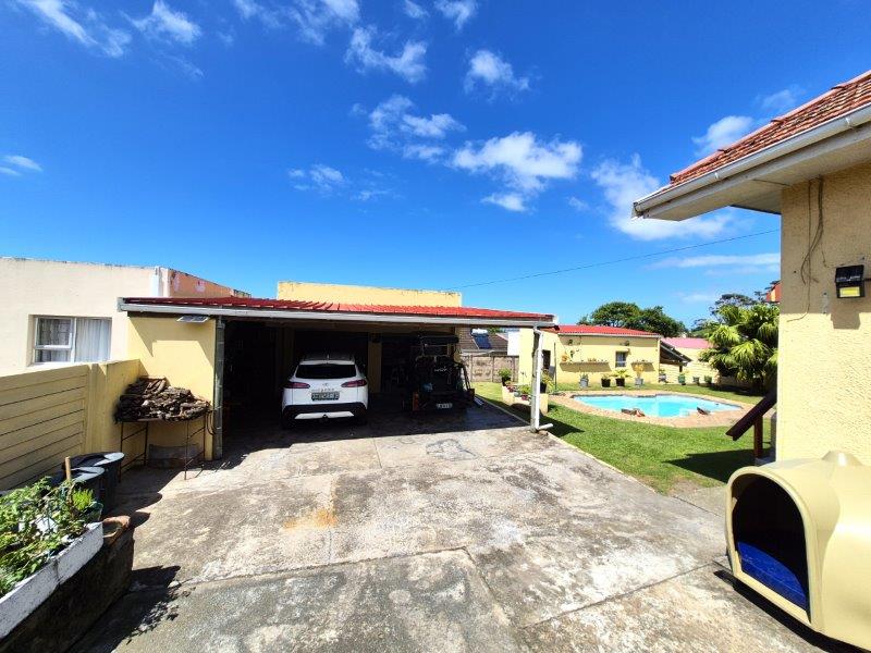 3 Bedroom Property for Sale in Cambridge Eastern Cape